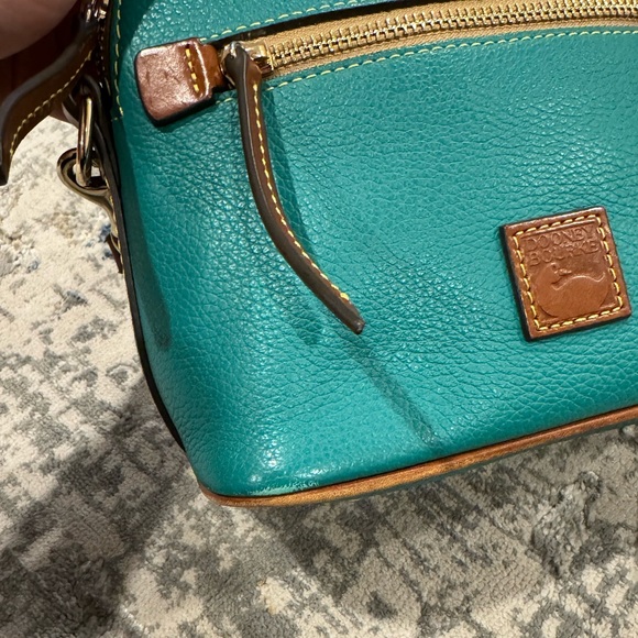 Dooney & Bourke Pebble Grain Domed Crossbody Handbag in Spearmint! - Picture 10 of 12